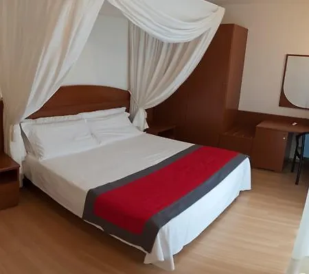 Santiago 3* Τζεσόλο Λίντο
