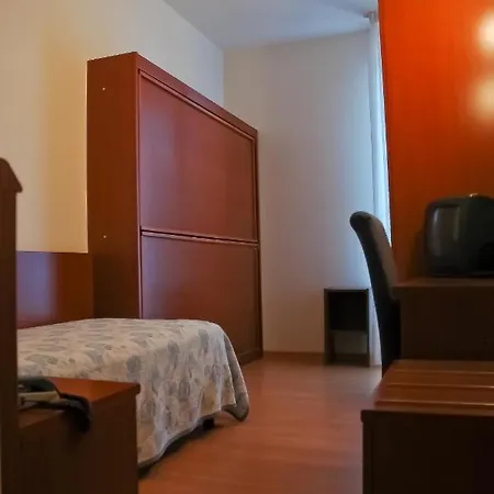Santiago 3* ليدو دي يسولو