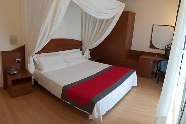 Santiago 3* Τζεσόλο Λίντο