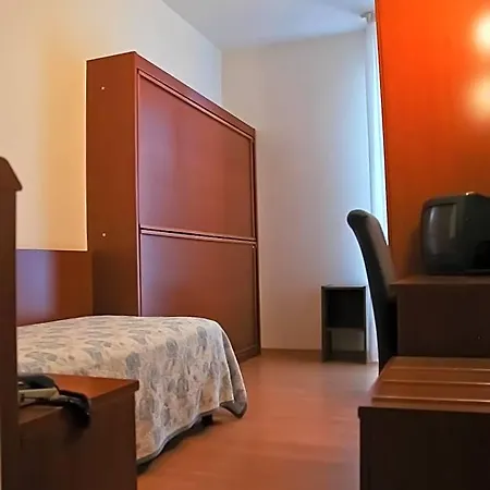Santiago 3*