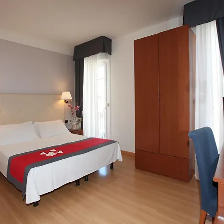 Santiago Hotel 3*