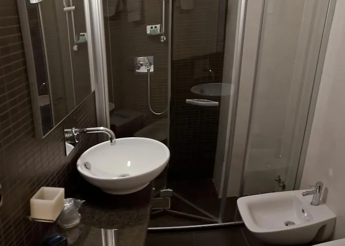Santiago Otel 3*