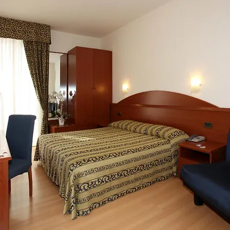 酒店 圣地亚哥酒店 利多迪迪耶索洛